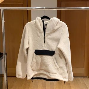 Northface sweater